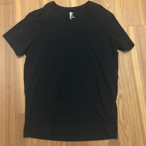 HM VNECK SHIRT MENS XL BLACK